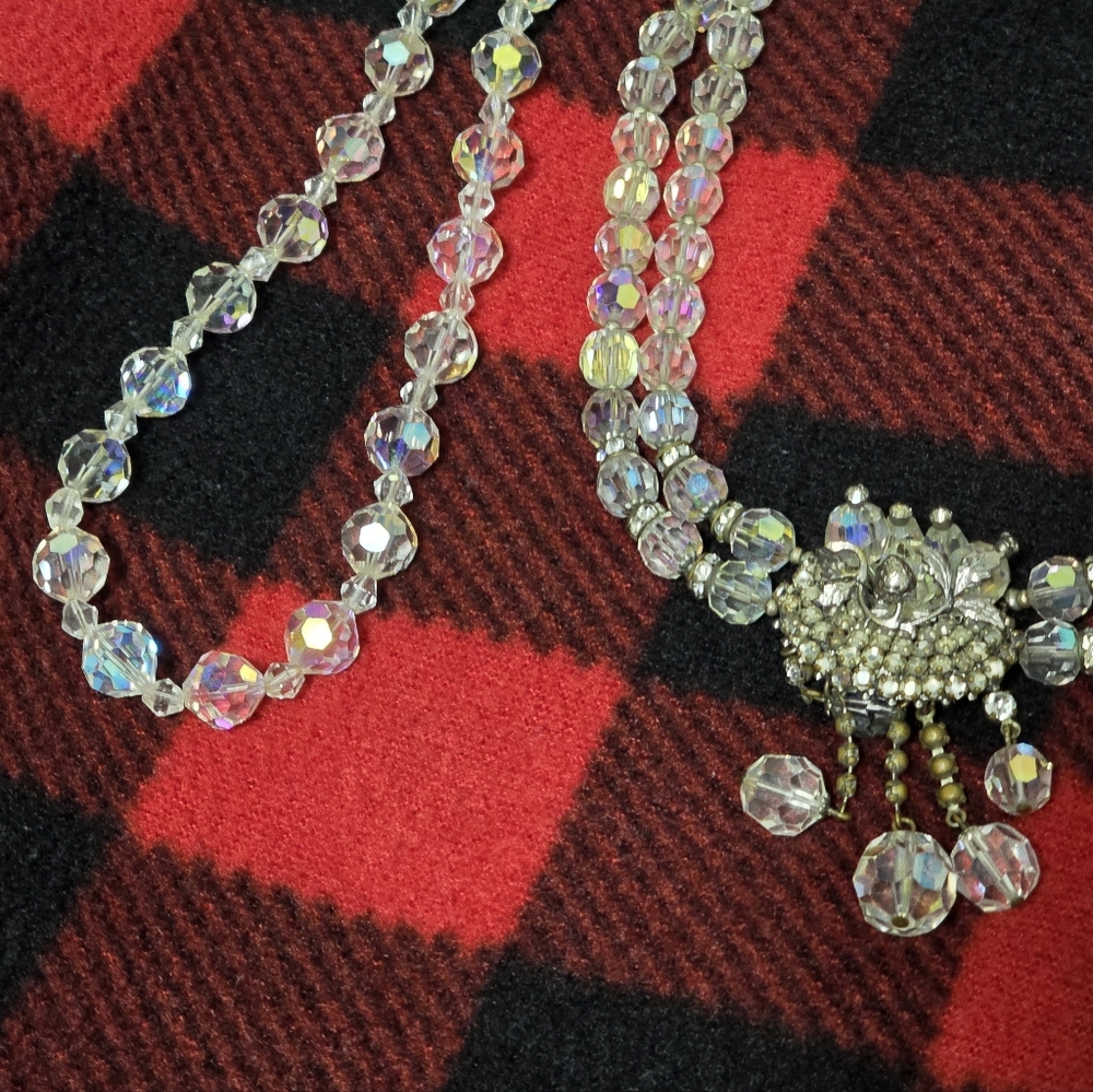 2 Vintage Iridescent Chokers - Picture 3 of 9